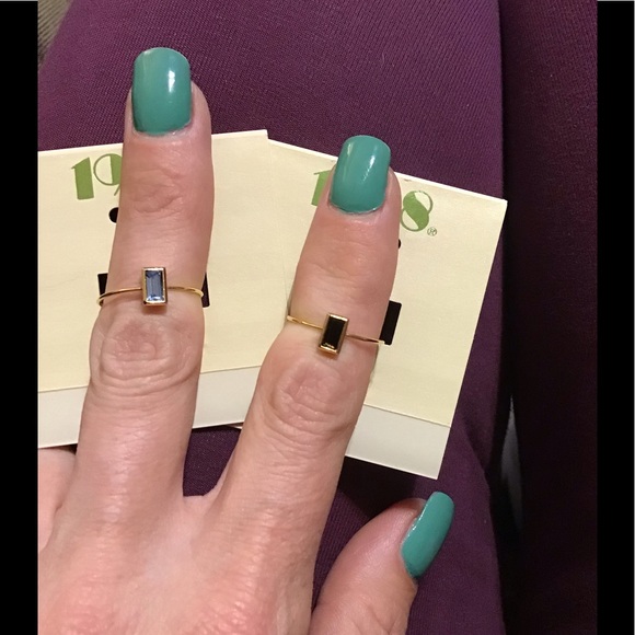 14k Gold dipped rectangular blue or black gem ring - Picture 2 of 7